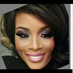 Meet your Posher, Allyson